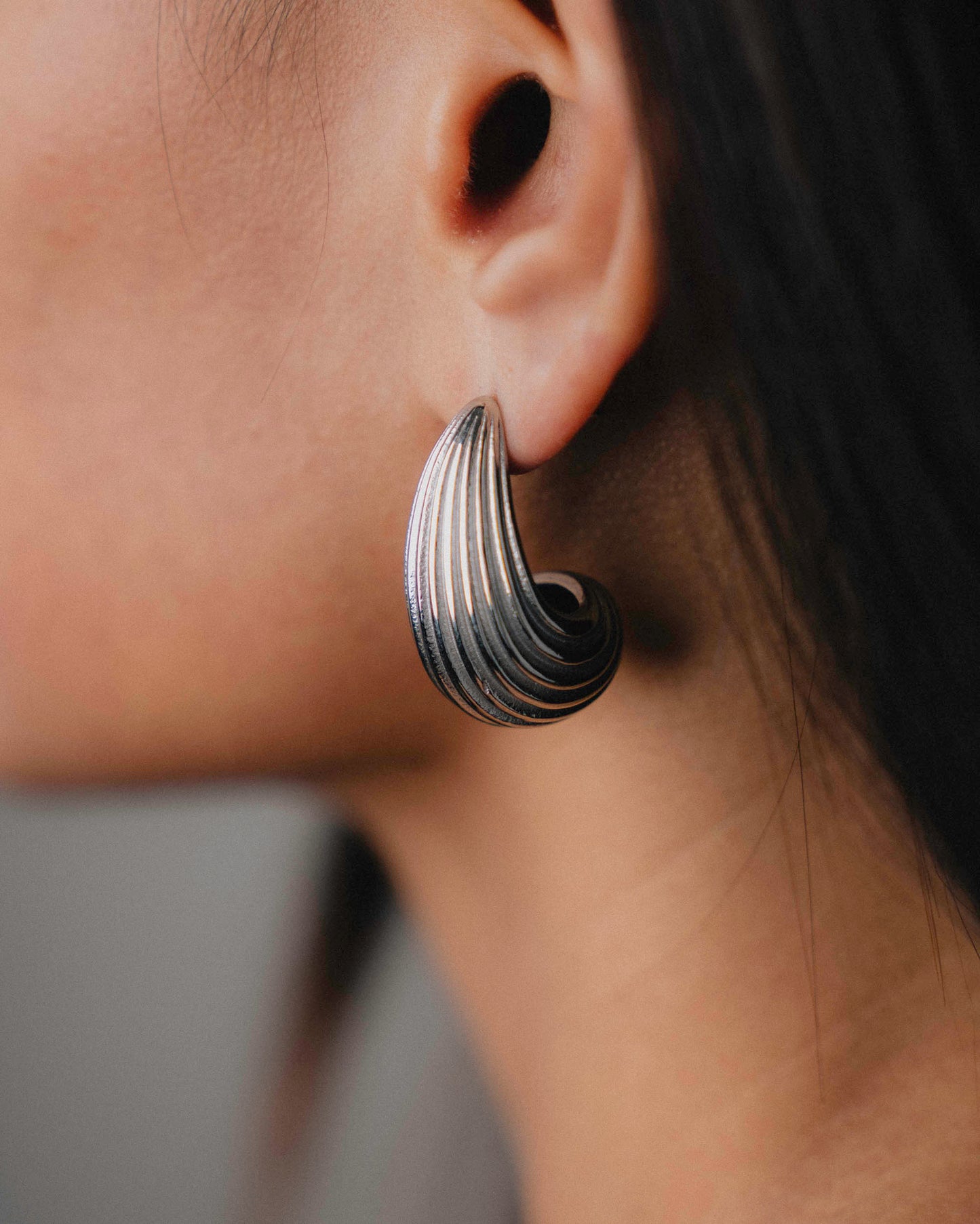 ESRA | SILVER